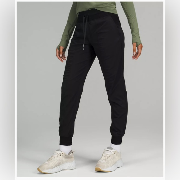 lululemon athletica Pants - Lululemon dance studio MR jogger 6 - NWT